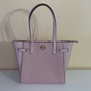 Baby pink shoulder Michael Kors bag